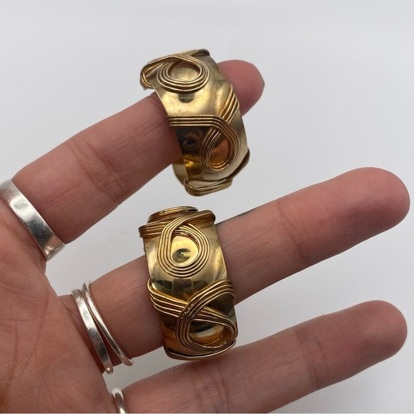 Vintage Copper Post Earrings - Picture 6 of 8